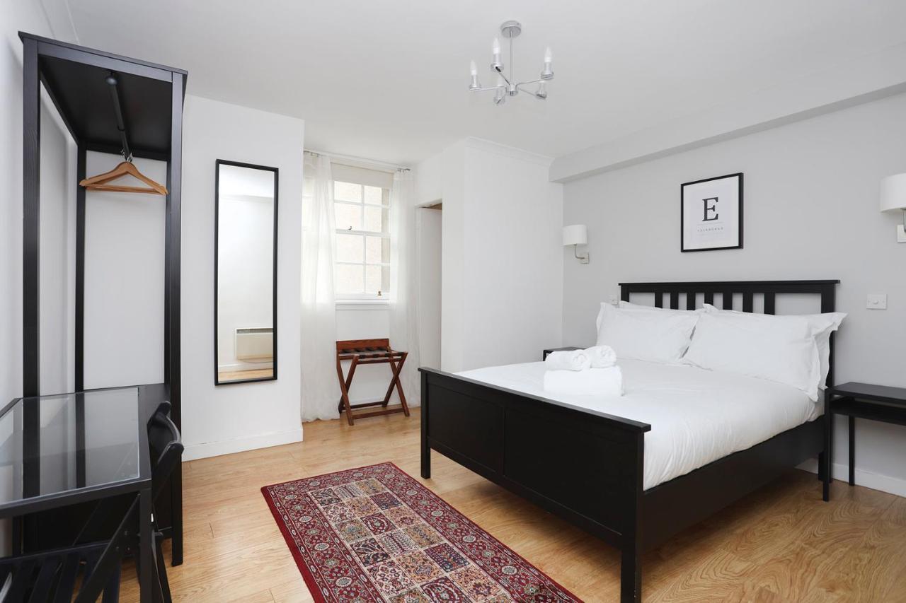 Joivy 1 Bed Flat, Heart Of Grassmarket * Edinburgh