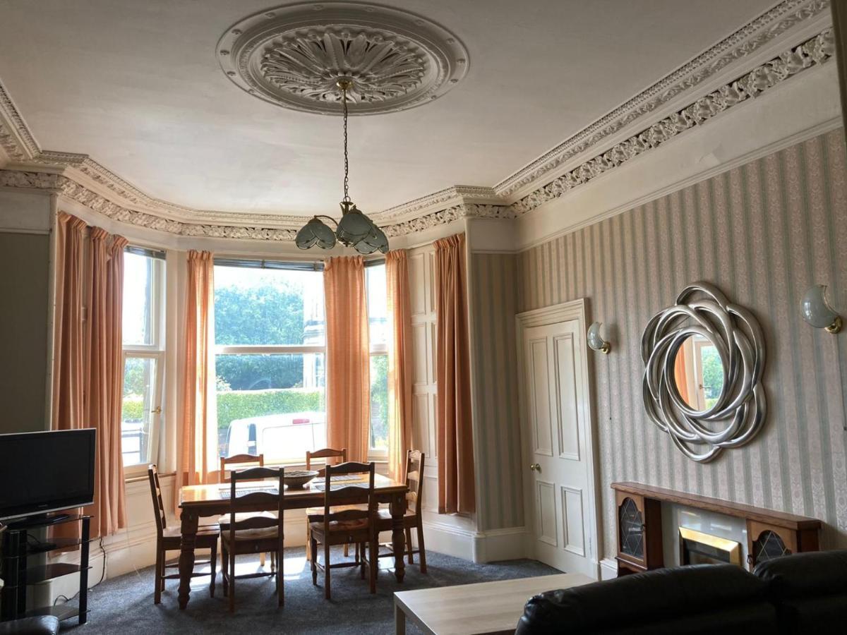 Apartment Victorian 3 Bedroom With Free Parking And Private Garden Edinburgh