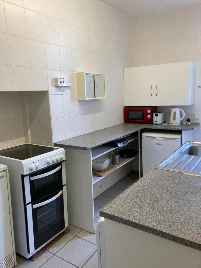 Victorian 3 Bedroom With Free Parking And Private Garden * Edinburgh