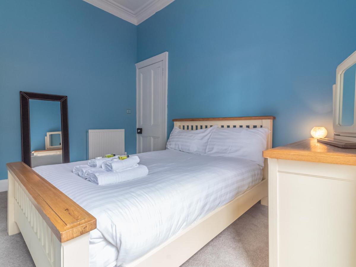 Apartment Pass The Keys Homely & Light-filled 1 Bedroom Flat In Chic Area Of Near Centre *