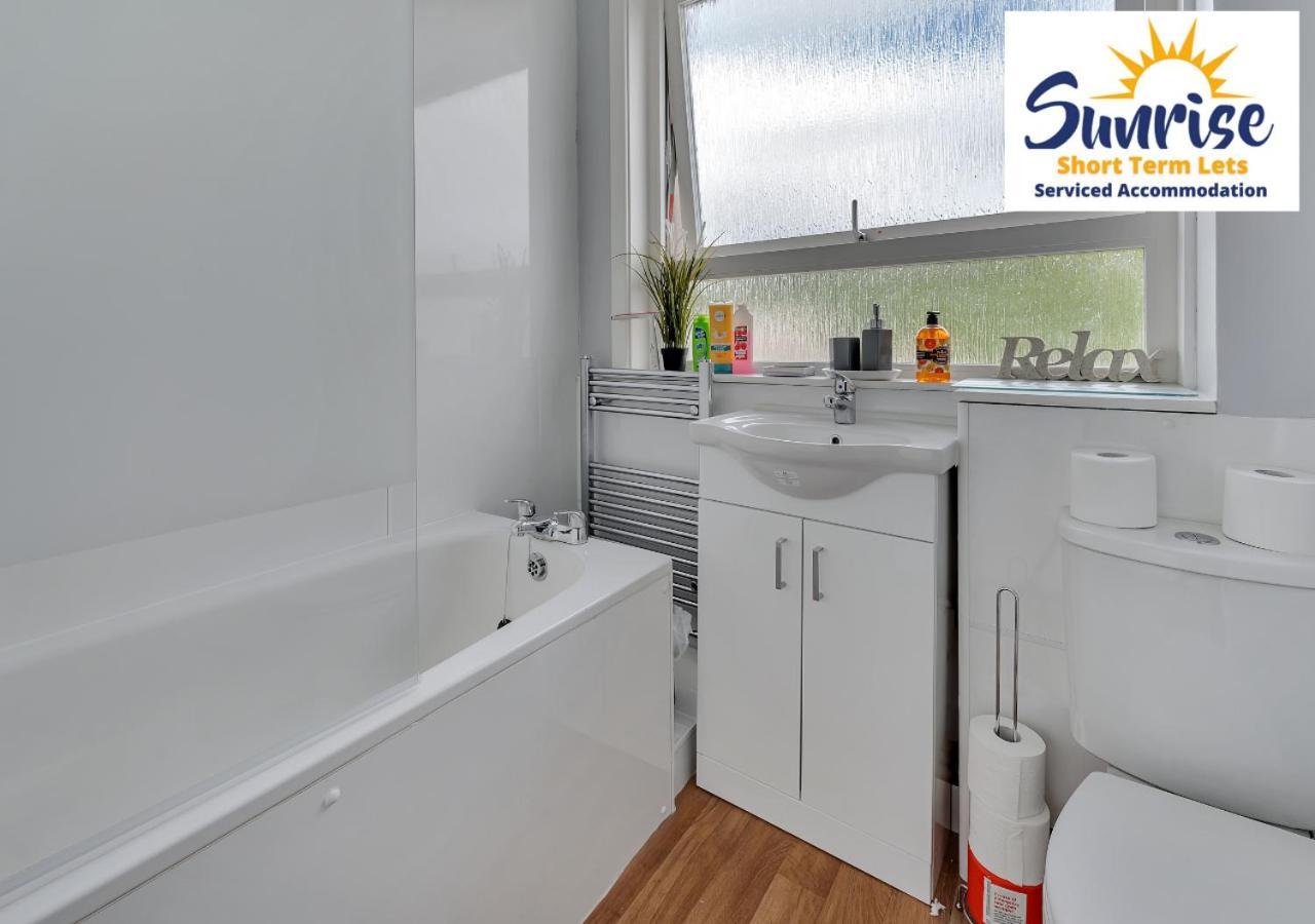 Apartment 3 Beds At Arthurs Seat By Sunrise Short Lets