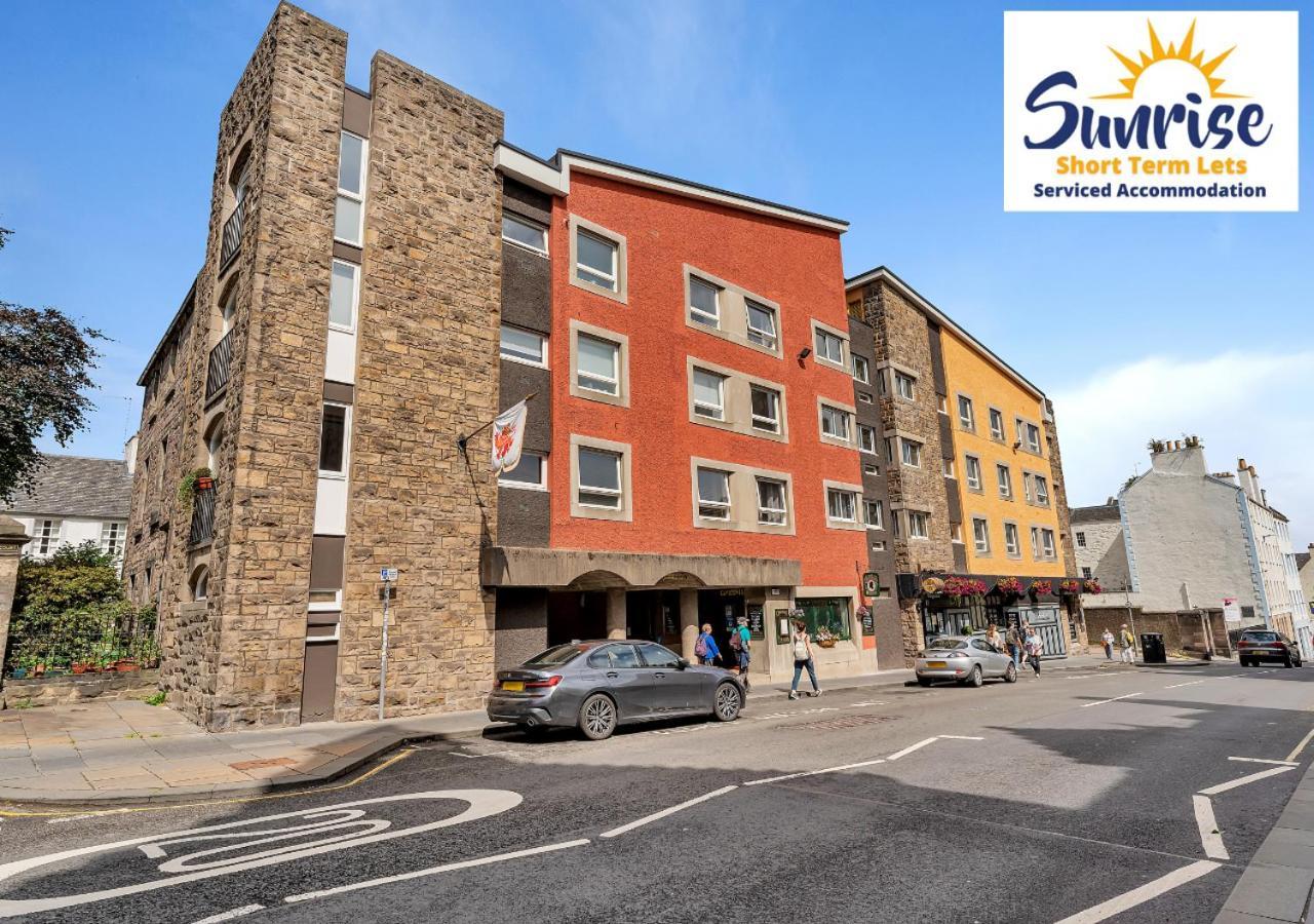 3 Beds At Arthurs Seat By Sunrise Short Lets Apartment *