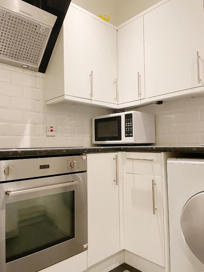 Apartment Mayfield Apartment