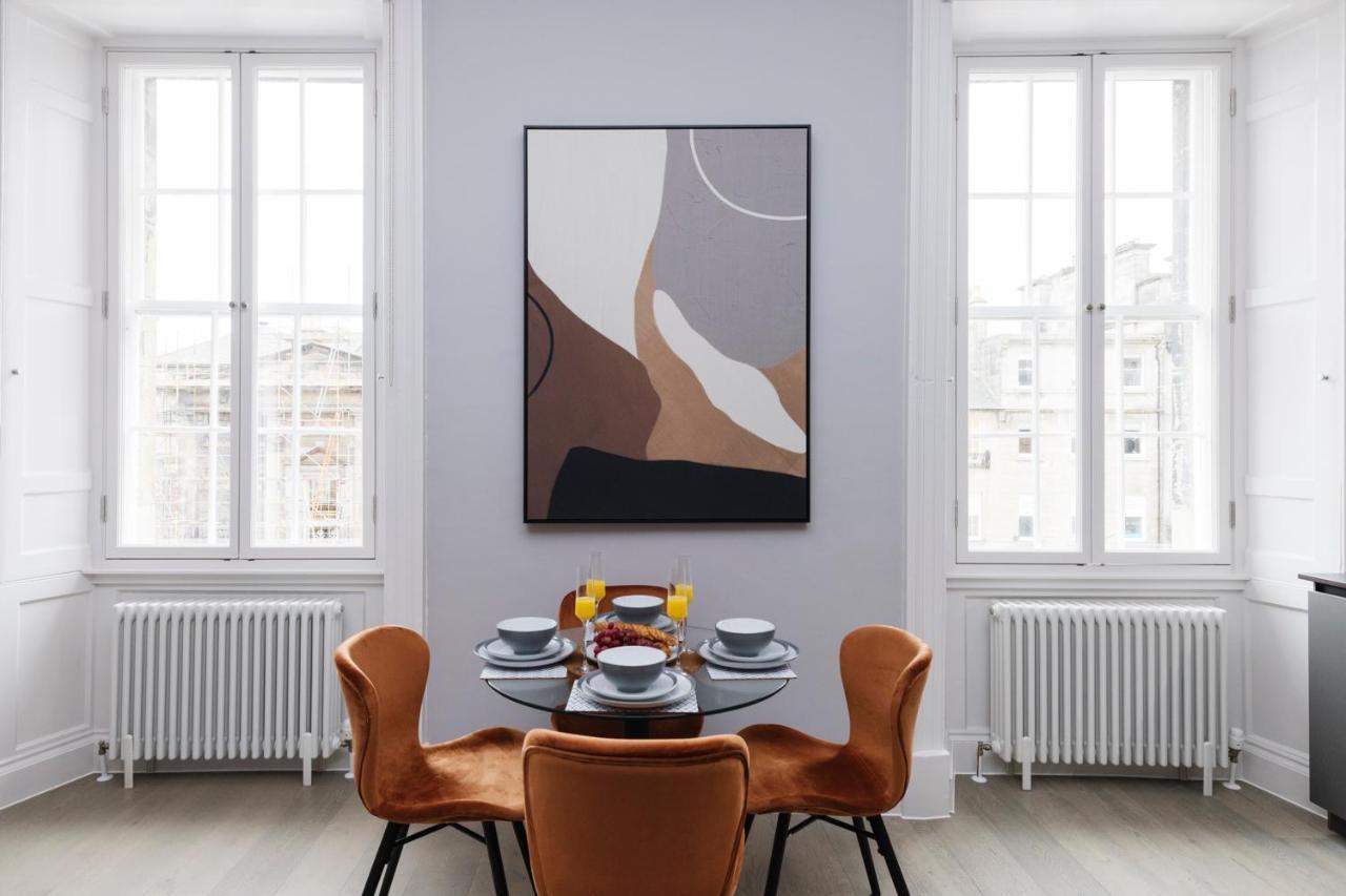 Apartment Joivy Luxurious On Notable George Street *