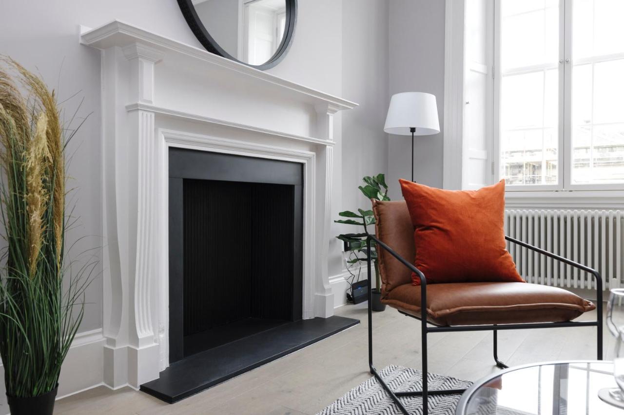 Apartment Joivy Luxurious On Notable George Street *