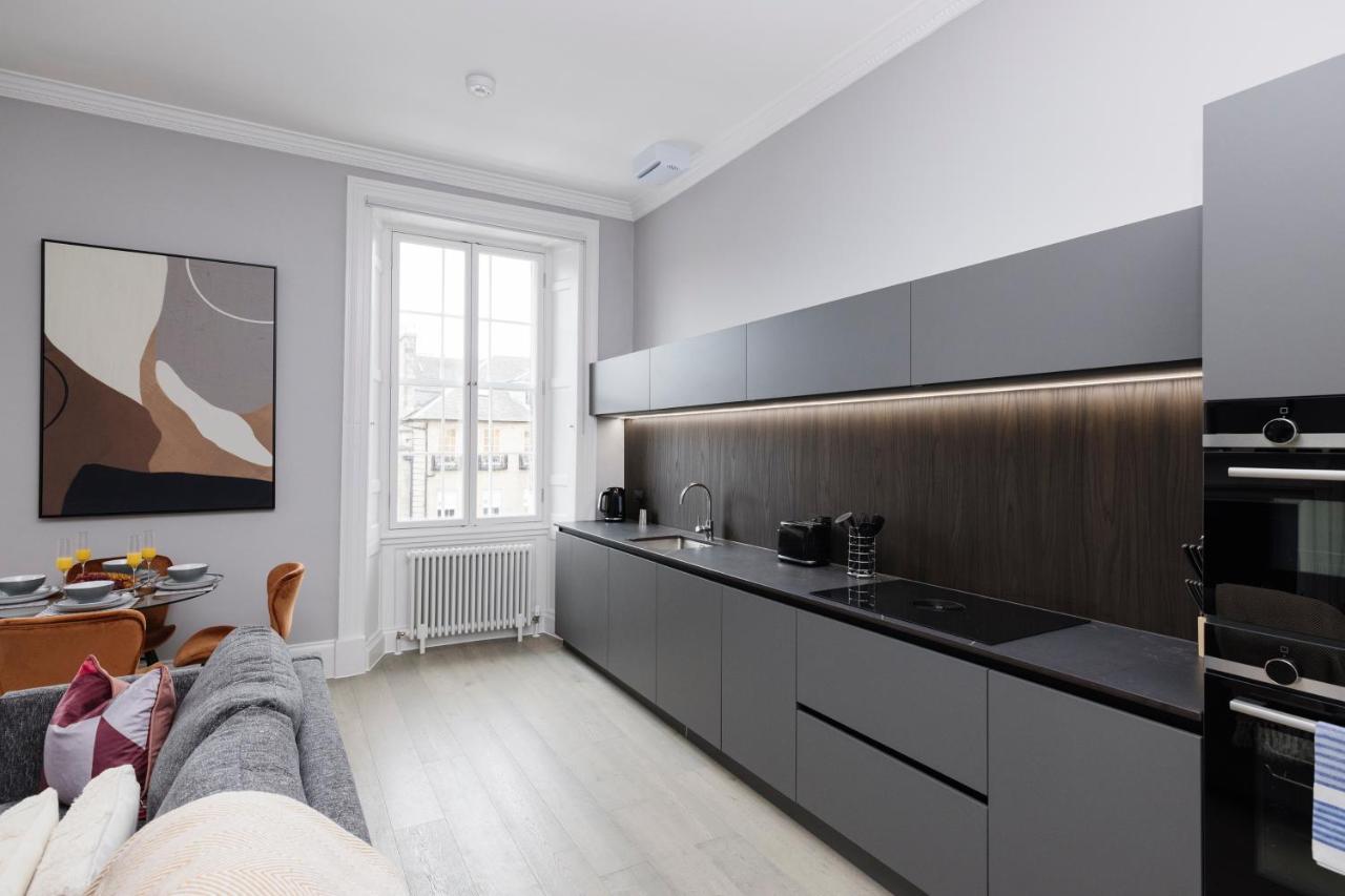 Joivy Luxurious On Notable George Street Edinburgh