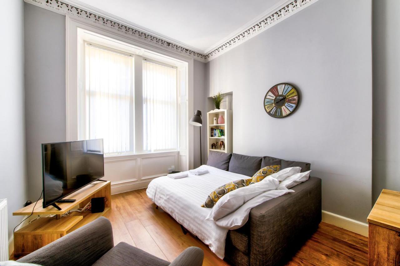Appartement Sleeps 6 Free Parking