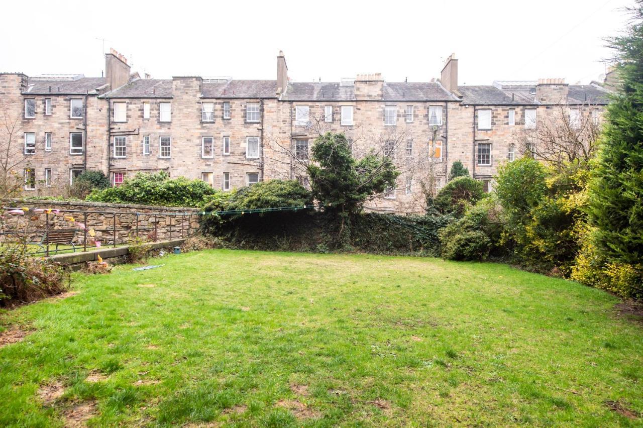 Sleeps 6 Free Parking EDI