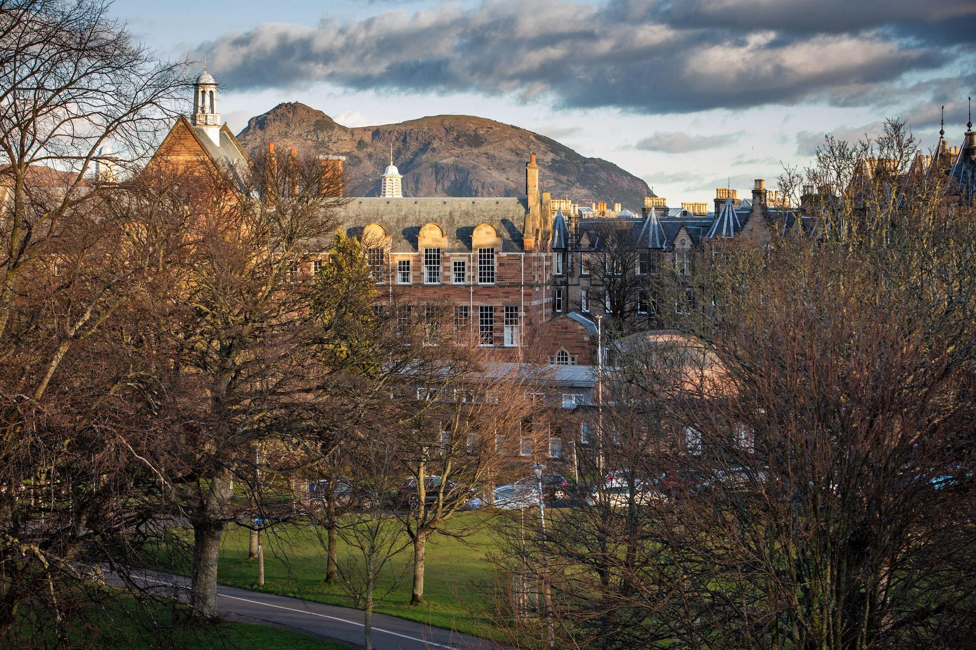 The Bruntsfield 4* Edinburgh