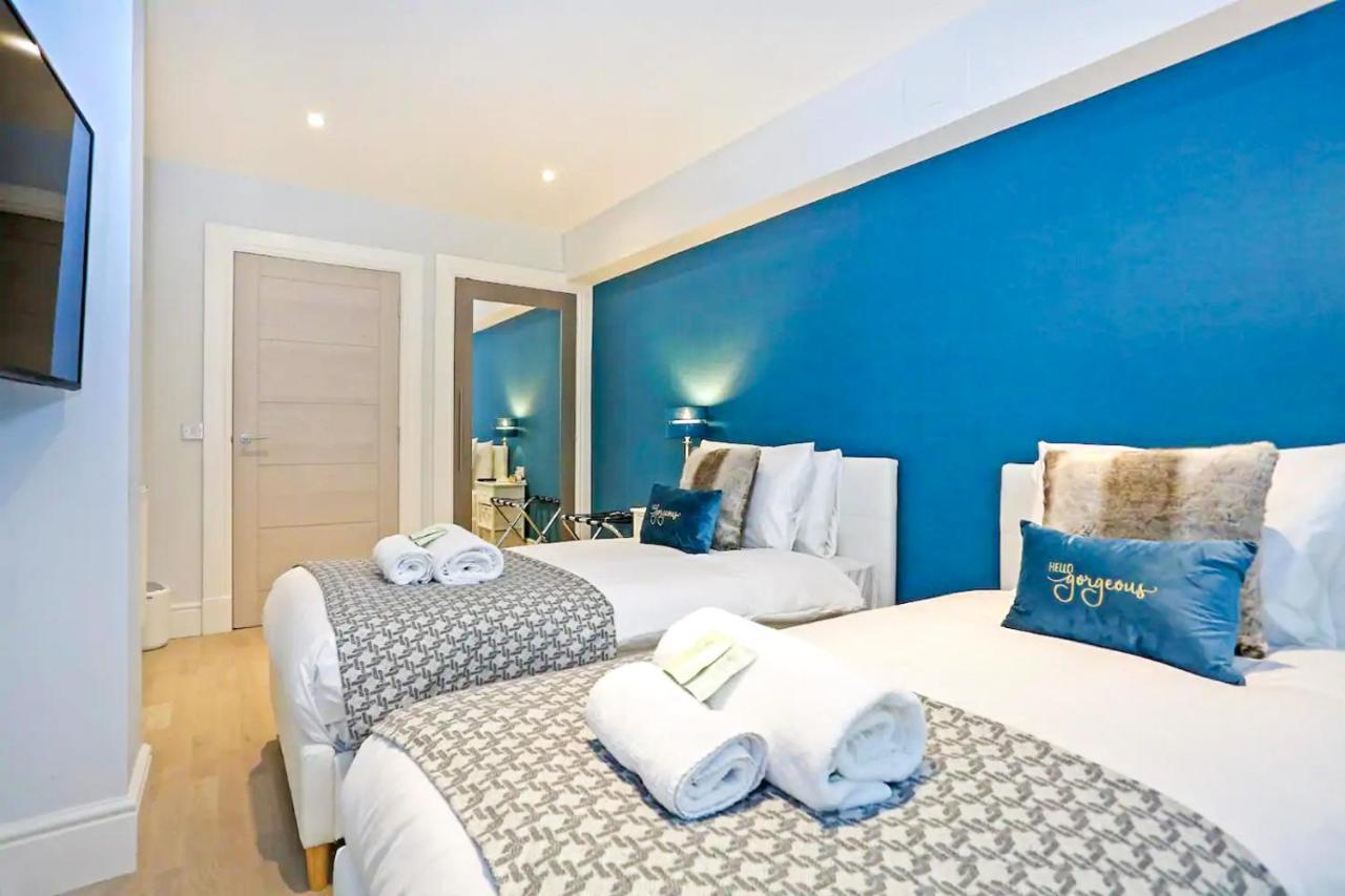Modern 3 Bedroom Apartment, West End EDI