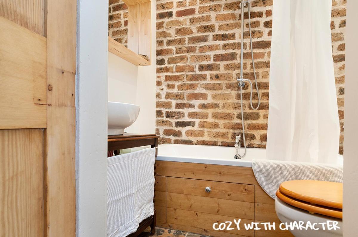 Cozy With Character Vibrant Style Flat At Leith Links Park *