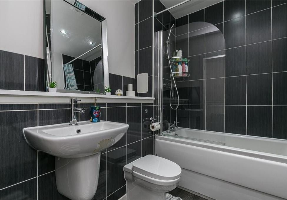 Holiday home Beautiful 2 Bedroom House In