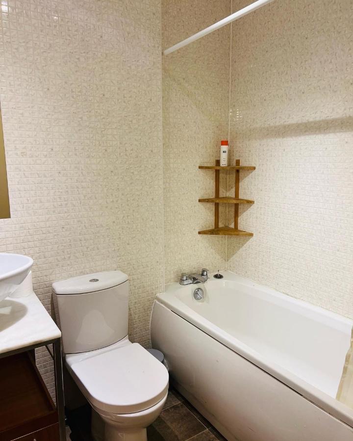 Apartment Modern 2bed 2bath Ground Floor