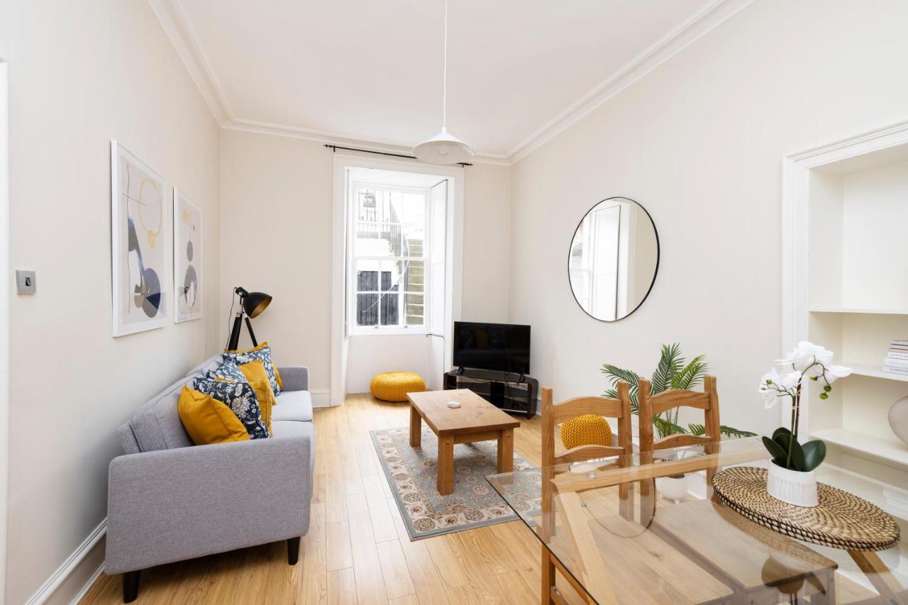 Joivy Chic Near Stockbridge Market * EDI