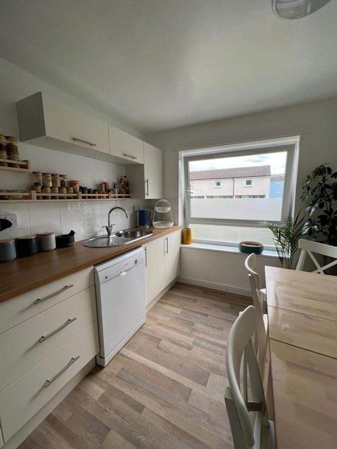Holyrood Duplex 3- Bedrooms Apartment Edinburgh