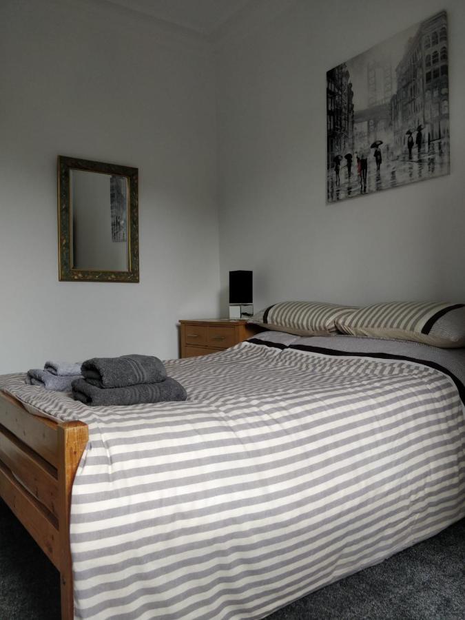 Lovely 2-bedroom Flat In Centre *