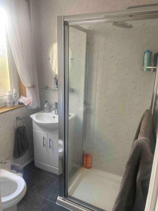 Lovely 2 Bedroom With Private Garden Edinburgh