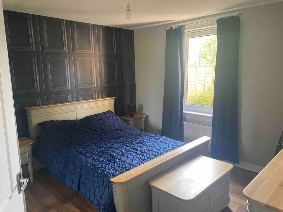 Lovely 2 Bedroom With Private Garden