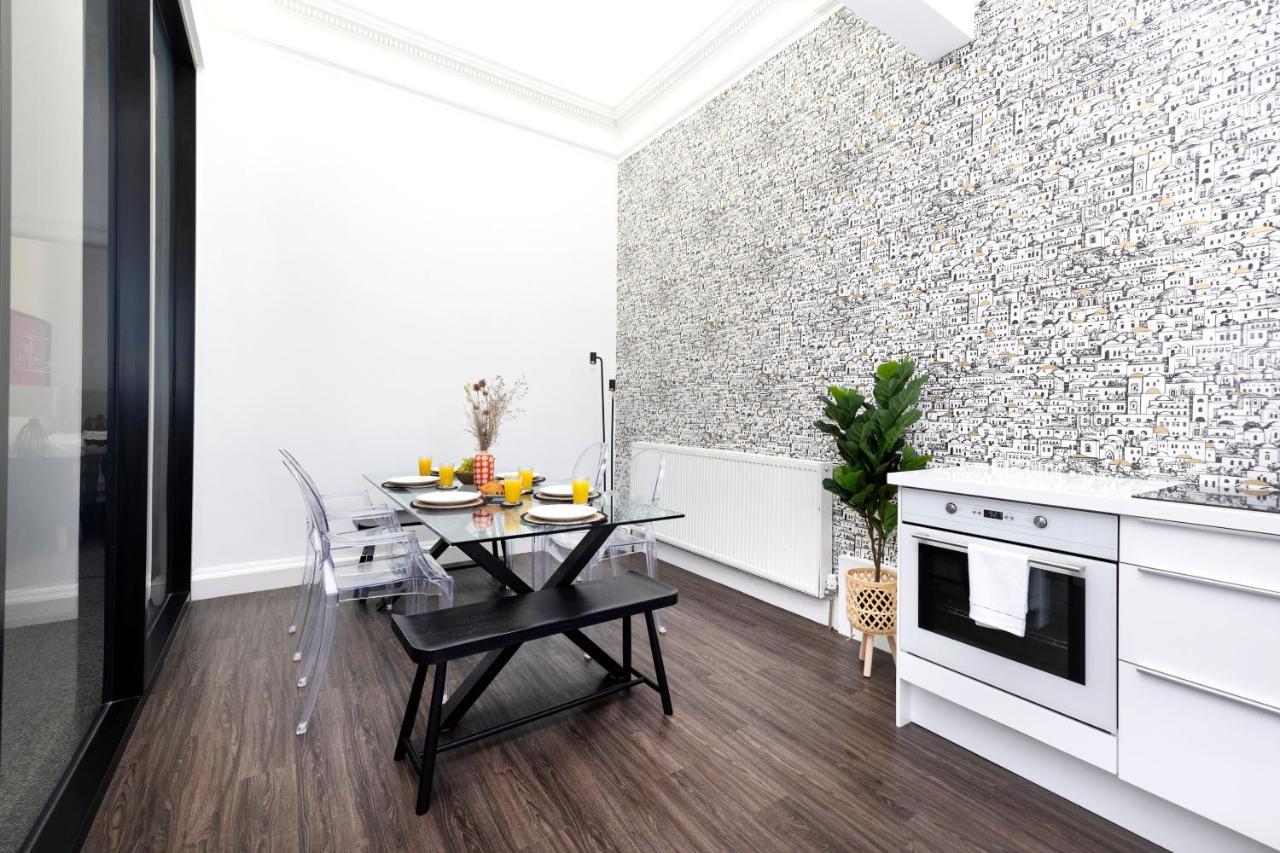 Apartment Joivy Delightful Flat With Parking