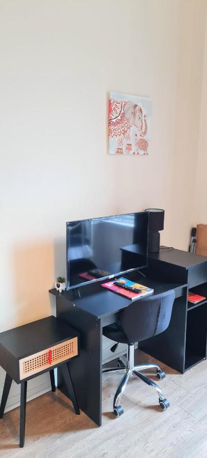 Gasthuis Spacious Ensuite In Centre - Five Star Amenities - Excellent Location *