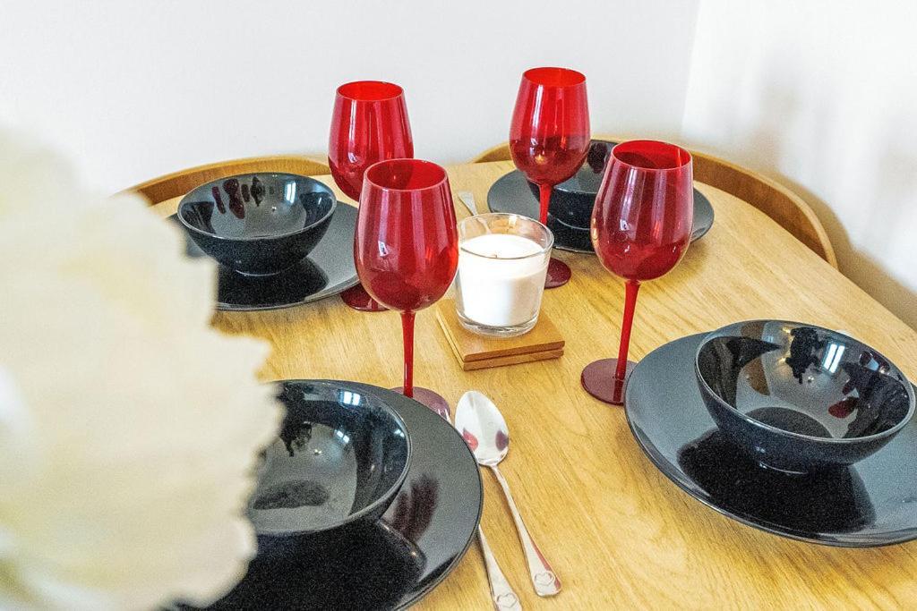 Modern 1br Flat - Free Parking + Lift Apartment Edinburgh