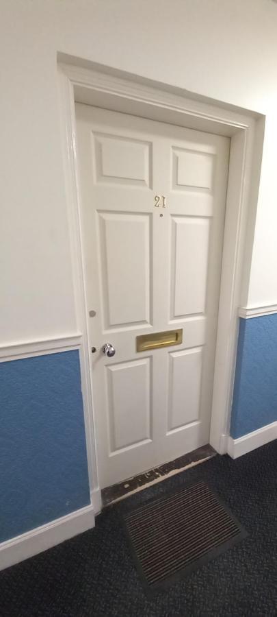 Apartment Flat Centre Of Town North Bridge Edinburgh