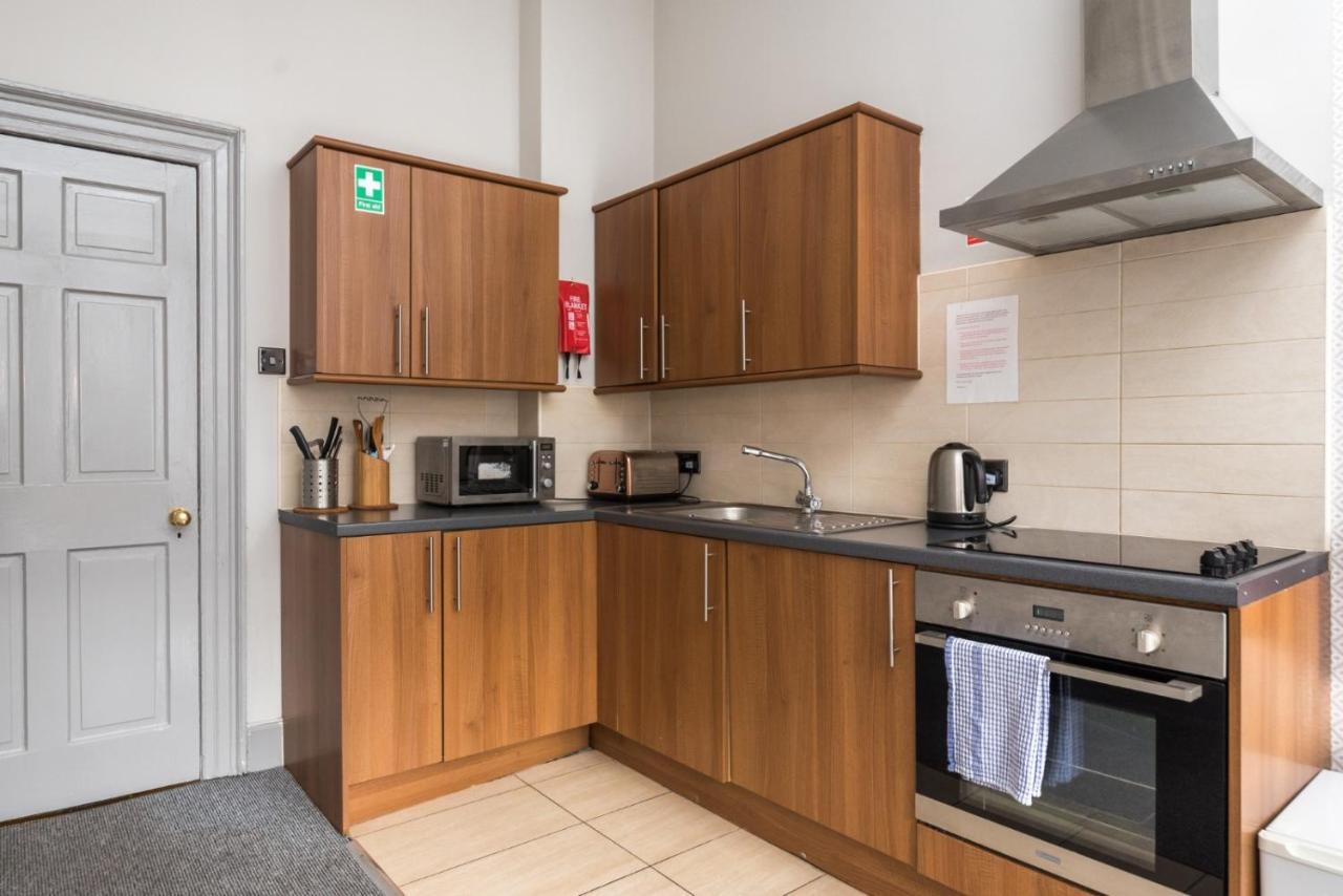 Unique 2 Bedroom Castle - Near Castle & Royal Mile *