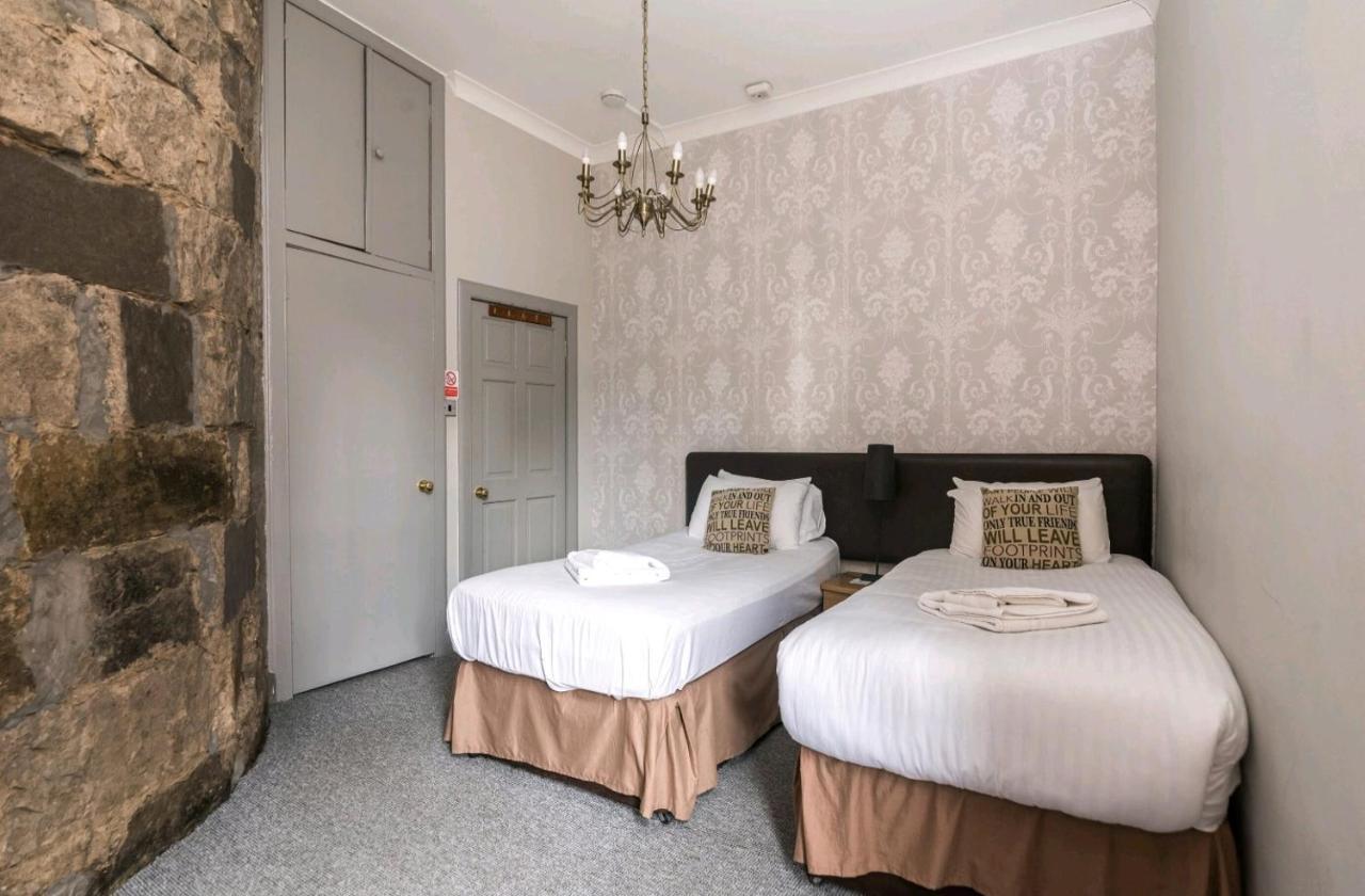 Unique 2 Bedroom Castle - Near Castle & Royal Mile Appartement