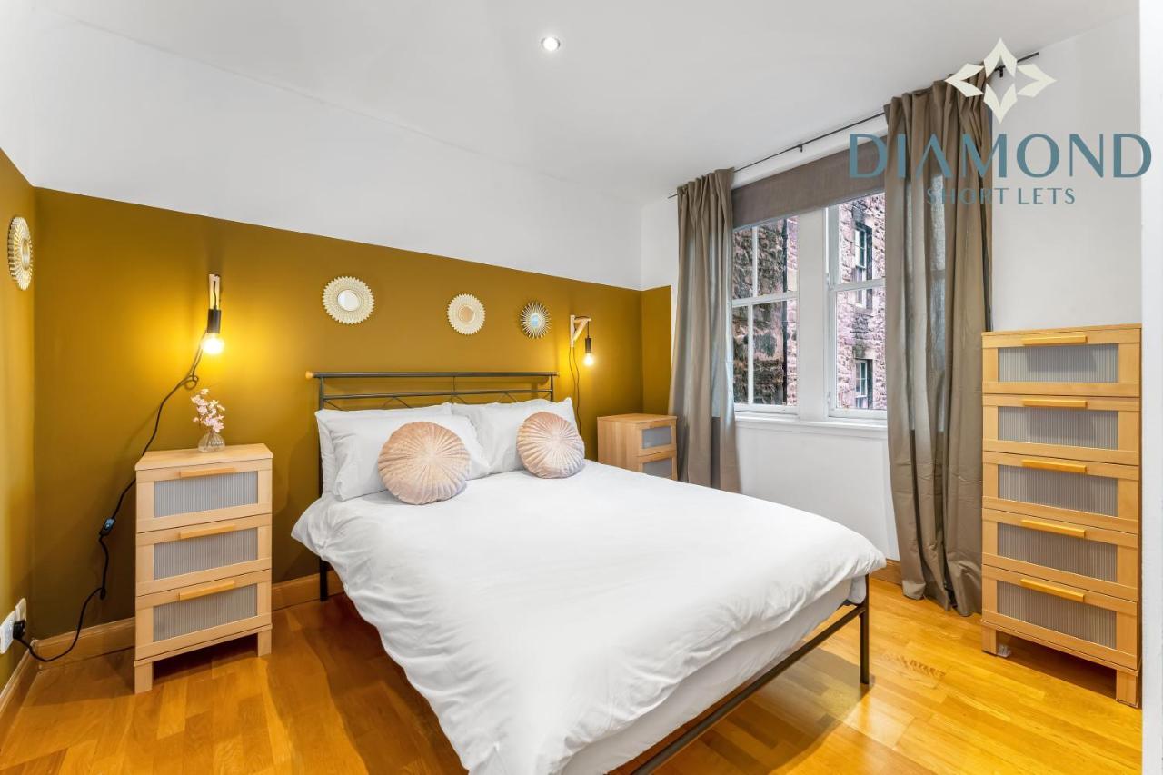 Apartment 1 Bed Apartment, Royal Mile - Diamond Short Lets *