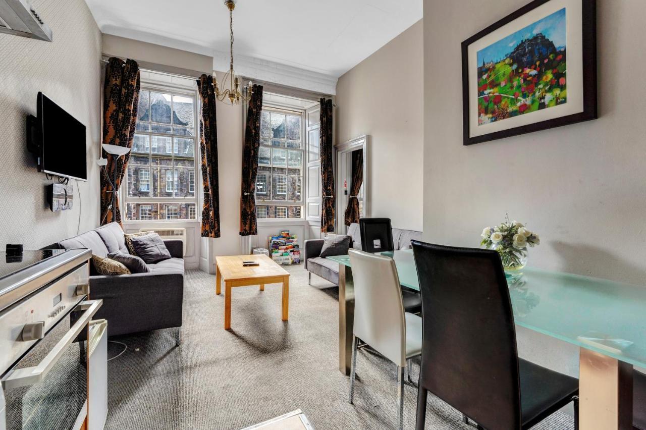 Unique 2 Bedroom Castle - Near Castle & Royal Mile *