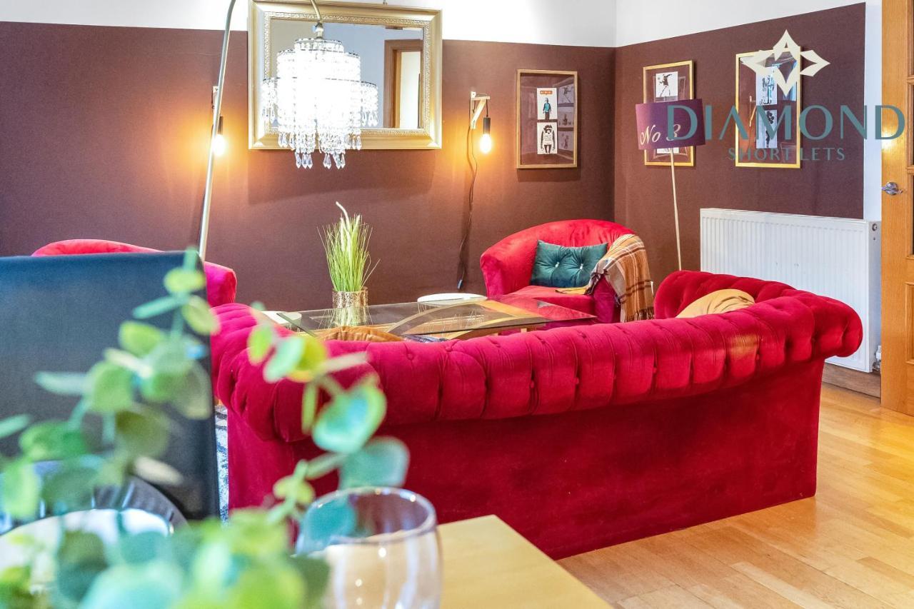 1 Bed Apartment, Royal Mile - Diamond Short Lets * Edinburgh