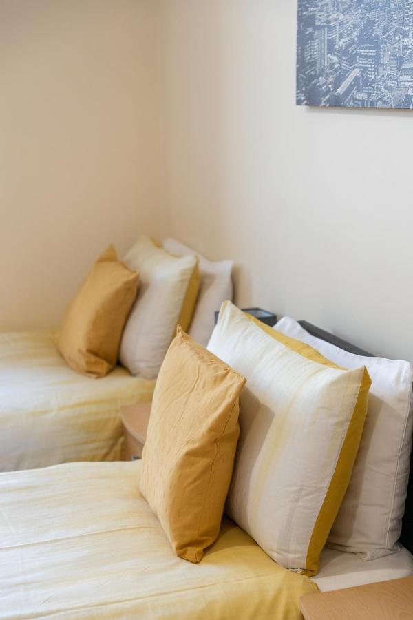 New 2 Bed With Stunning Views Of Arthur Seat Mountain Apartment *