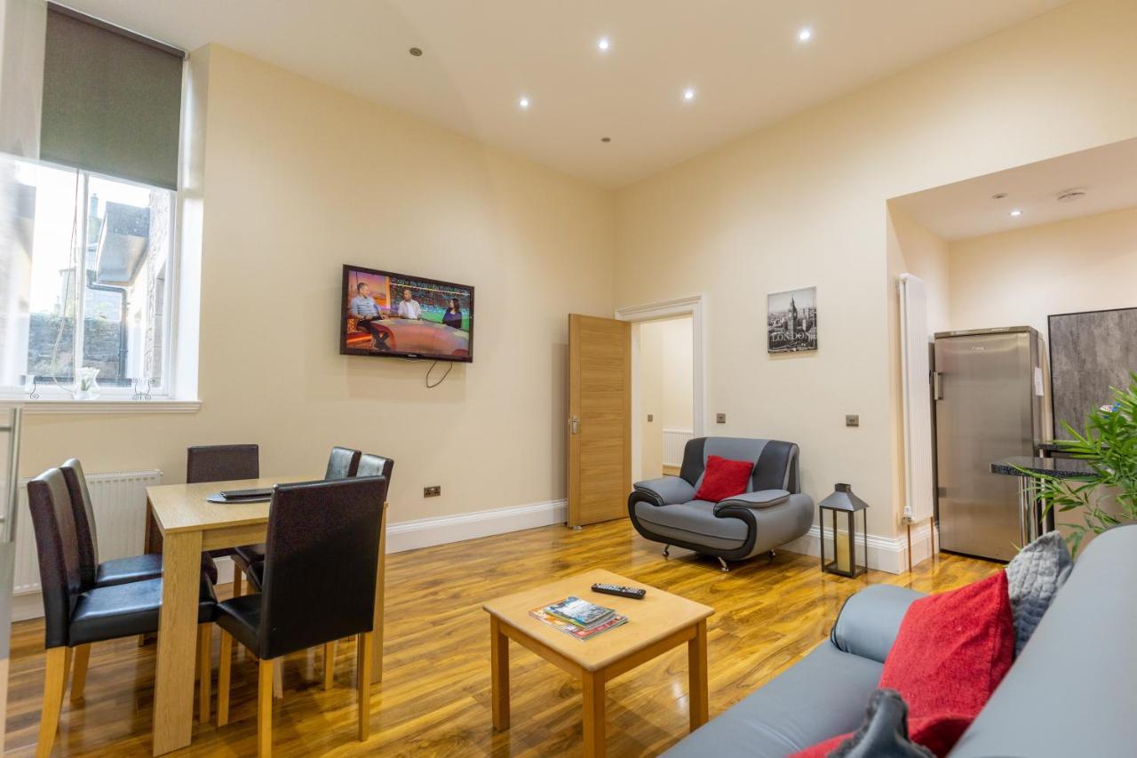 New 2 Bed With Stunning Views Of Arthur Seat Mountain Apartment