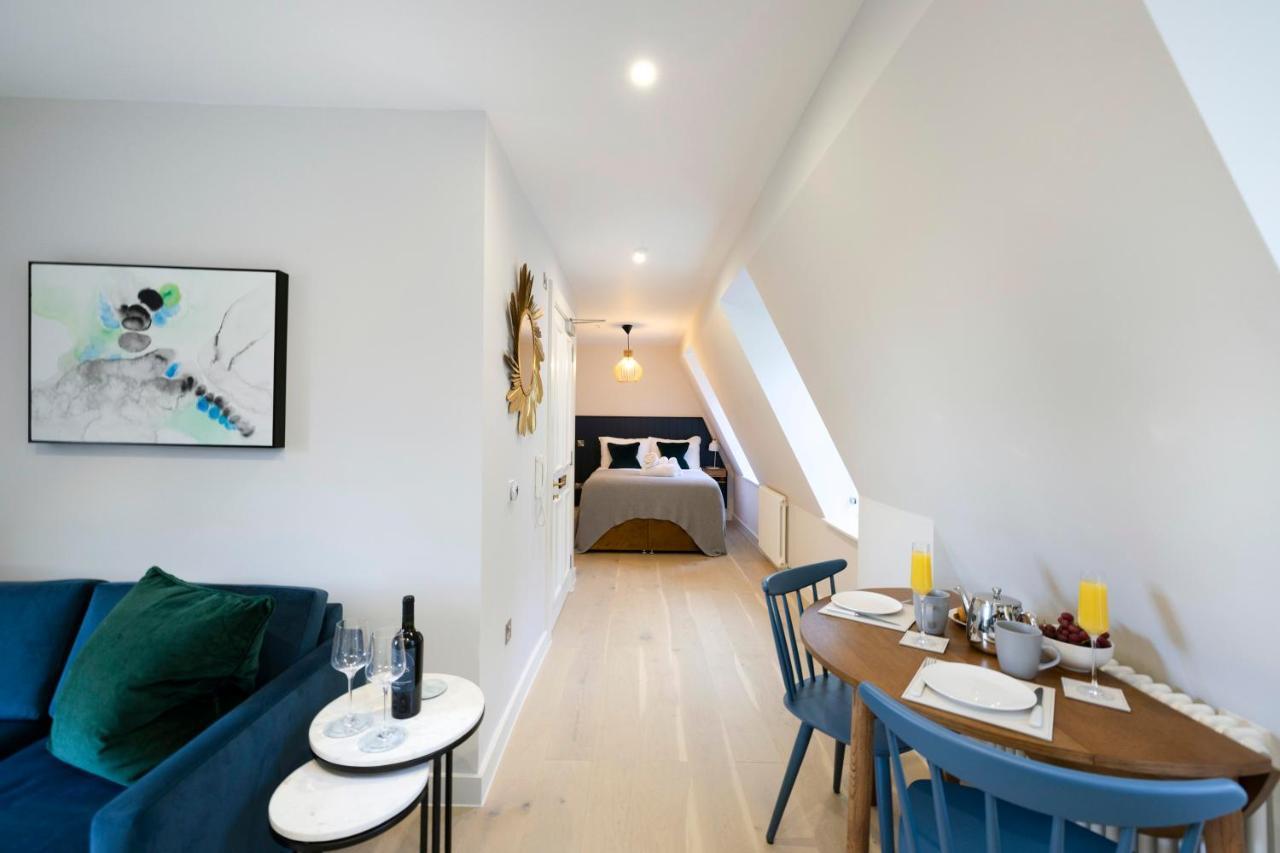 Apartment Joivy Tasteful On Rose South Edinburgh