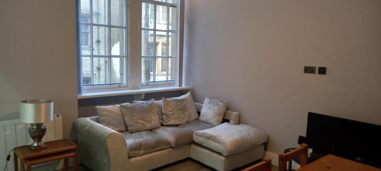 Flat Centre Of Town North Bridge Apartment *