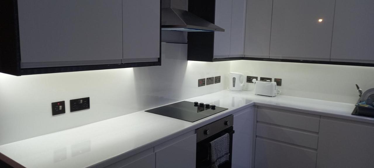 Flat Centre Of Town North Bridge Apartment