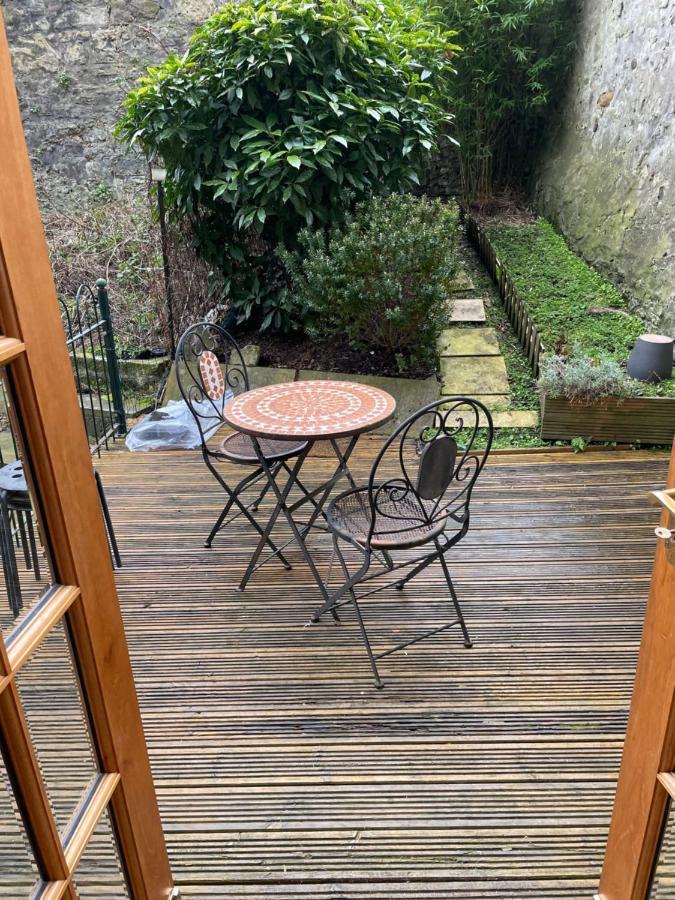 Fantastic Location 10 Mins To Princes Street- 15 To Royal Mile- Main Door-patio Appartement *