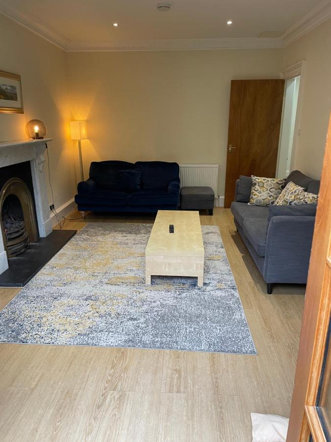 Appartement Fantastic Location 10 Mins To Princes Street- 15 To Royal Mile- Main Door-patio