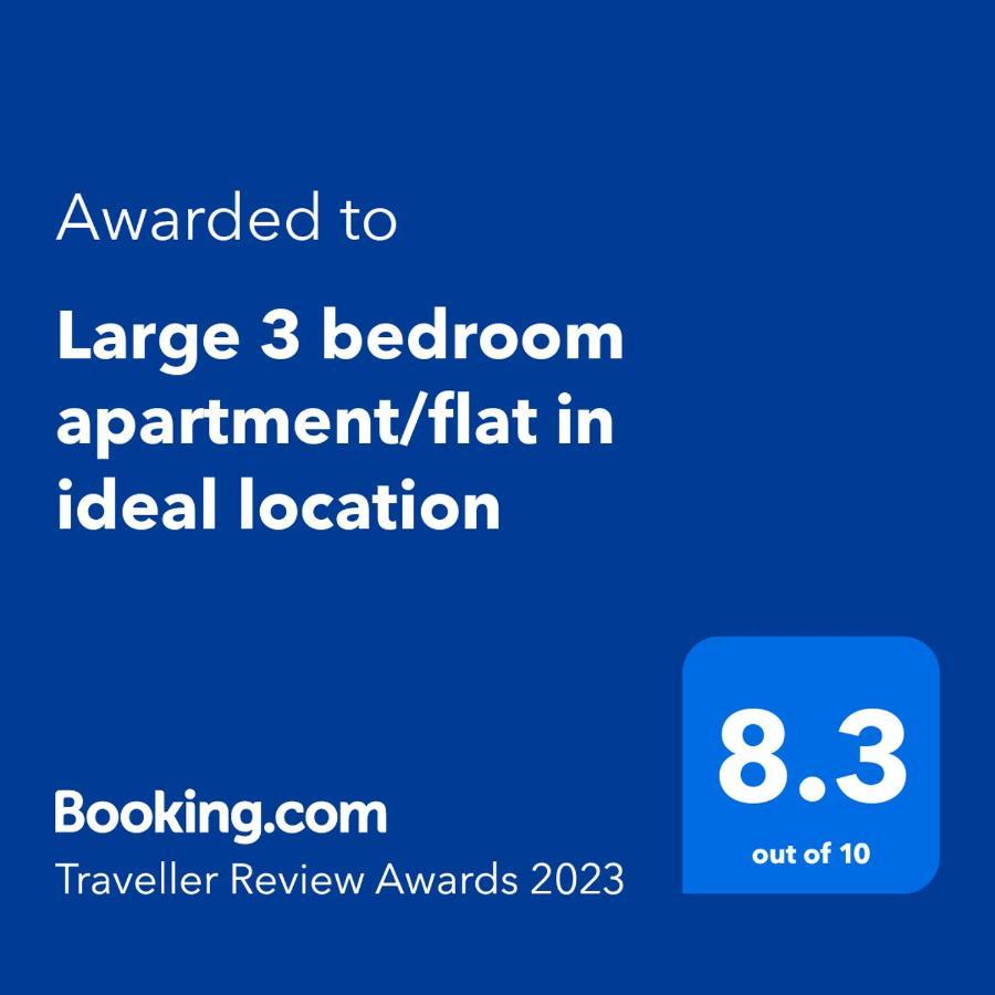 Large 3 Bedroom Apartment/flat In Ideal Location Édimbourg
