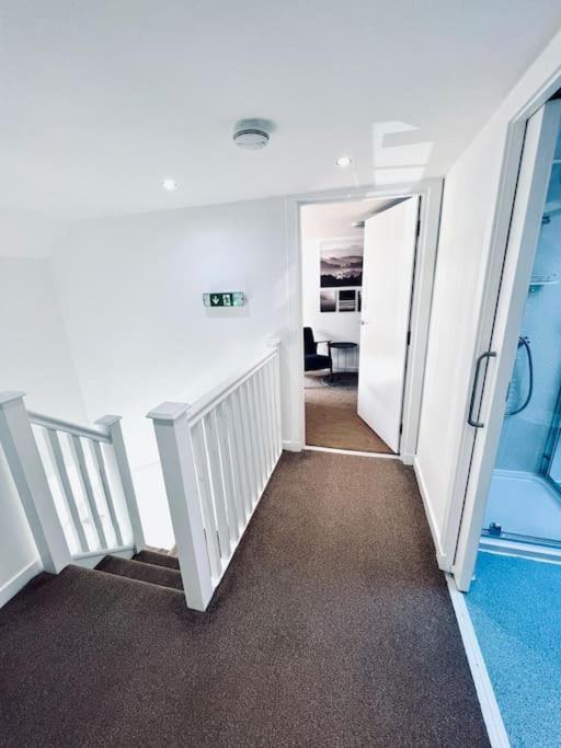 Luxe 4 Bedroom Centre House Vakantiehuis *