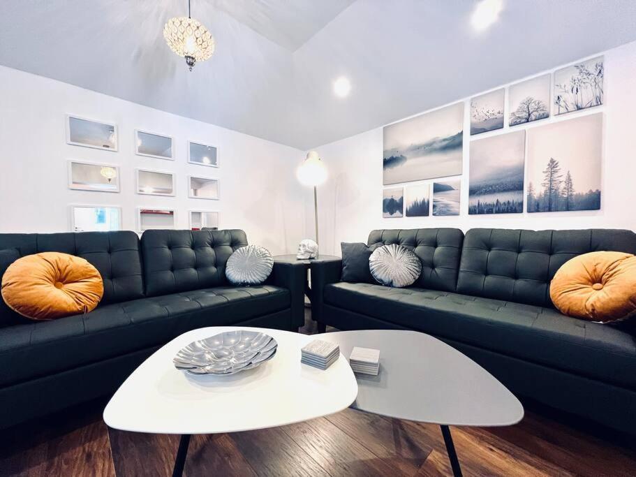 Luxe 4 Bedroom Centre House * EDI