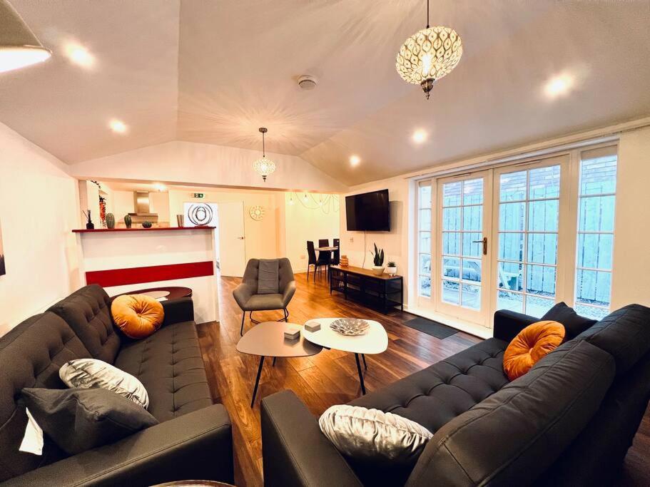 Vakantiehuis Luxe 4 Bedroom Centre House