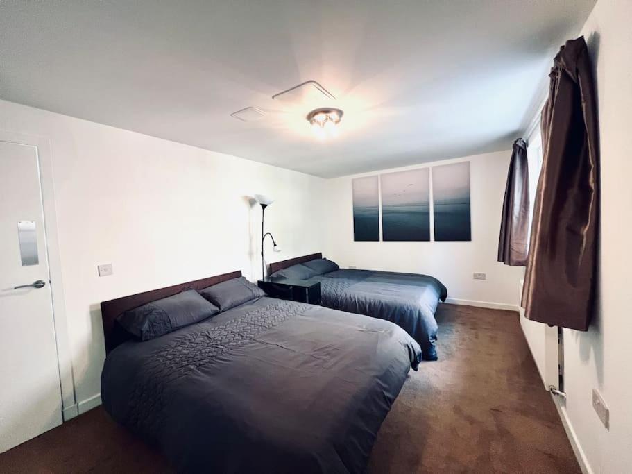 Luxe 4 Bedroom Centre House Vakantiehuis EDI