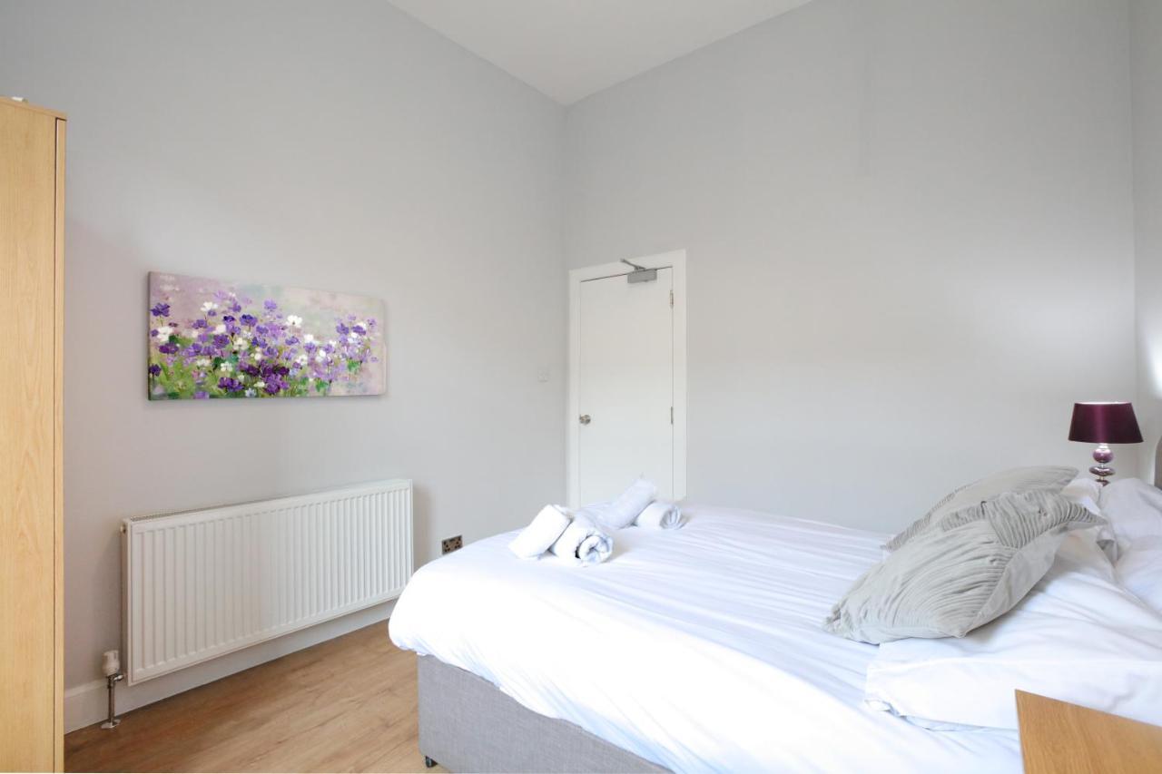 Sleeps 6 Free Parking * EDI