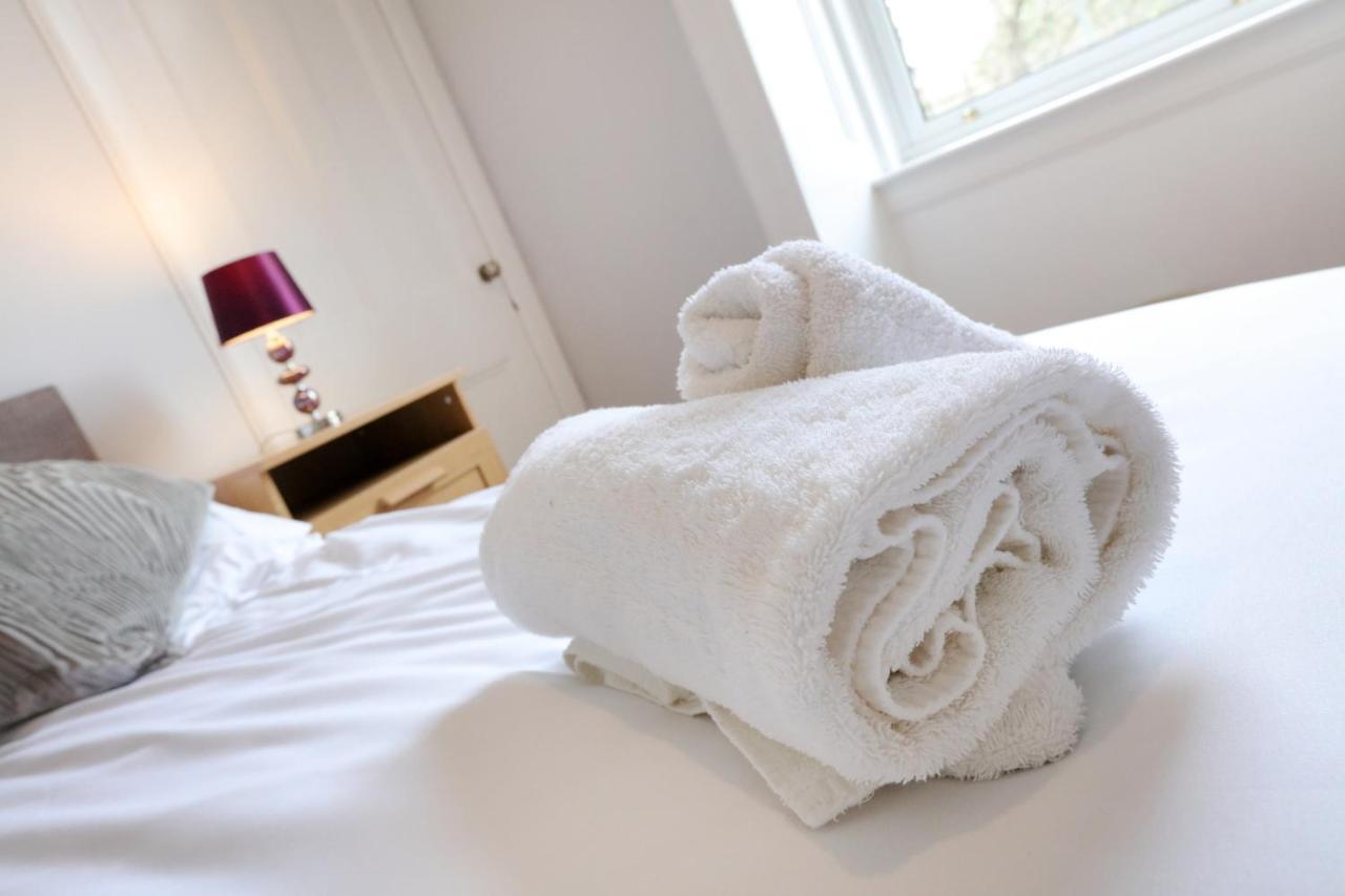 Appartement Sleeps 6 Free Parking