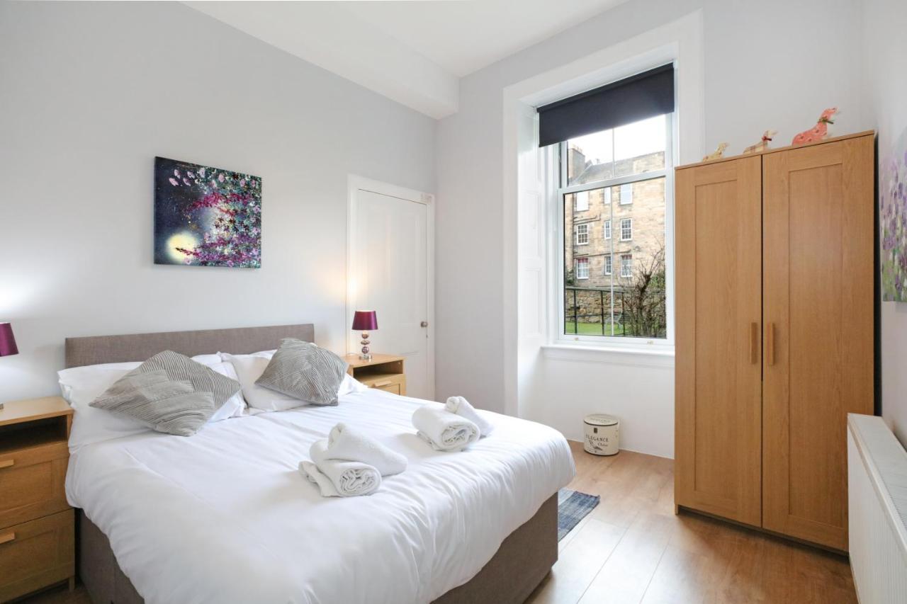 Appartement Sleeps 6 Free Parking