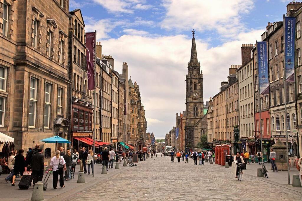 Specious Doublex By The Old Town Apartment Edinburgh