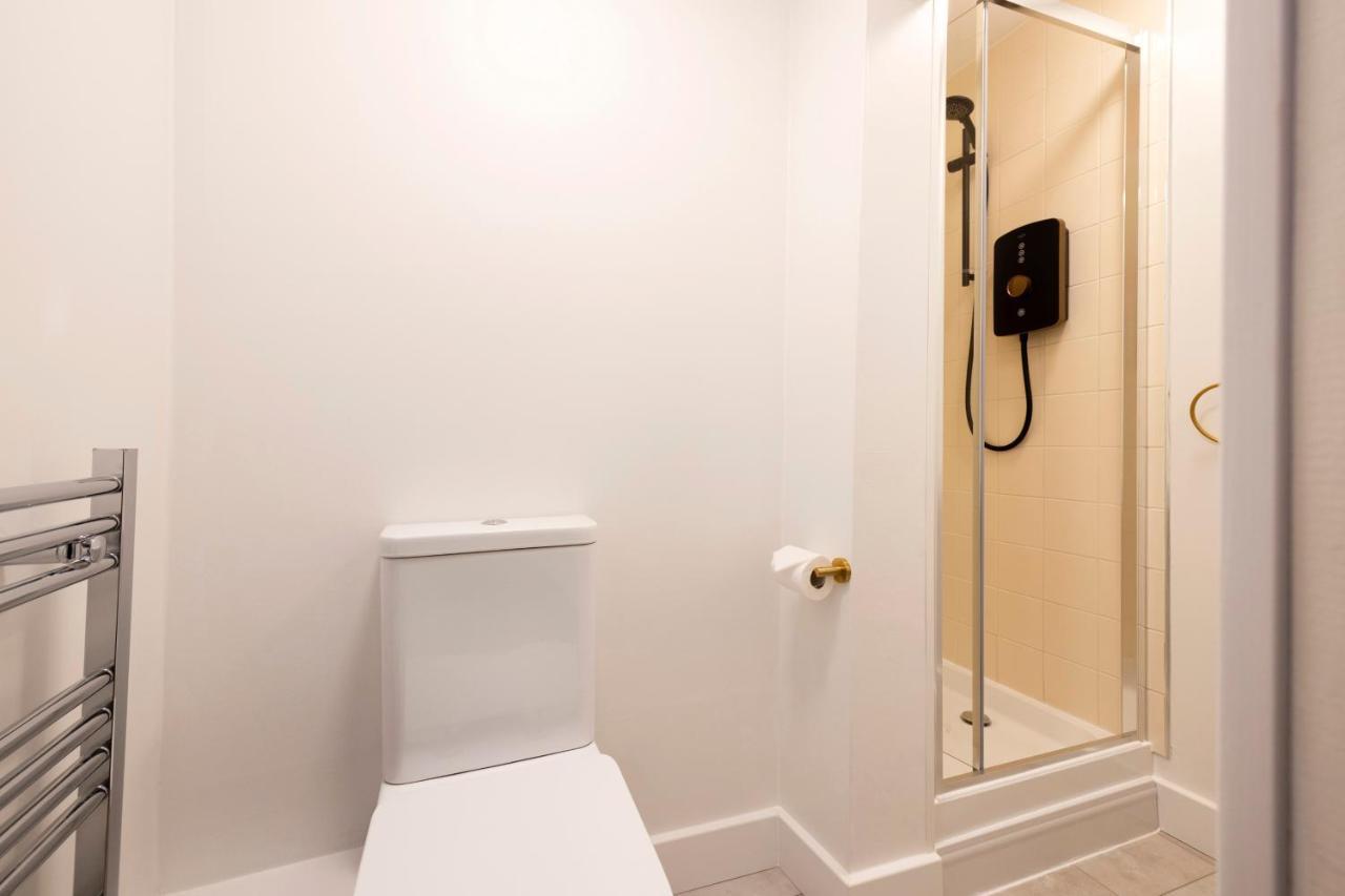 Joivy Attractive Flat Near Haymarket Station *