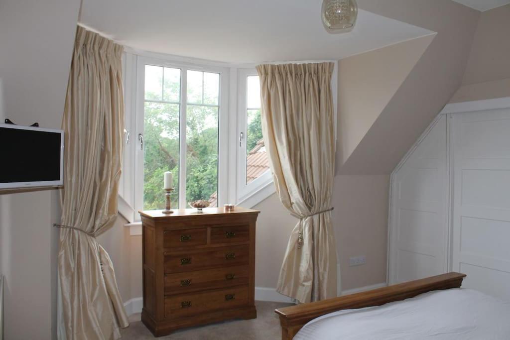 Villa Gorgeous Family 15 Mins From City Centre *