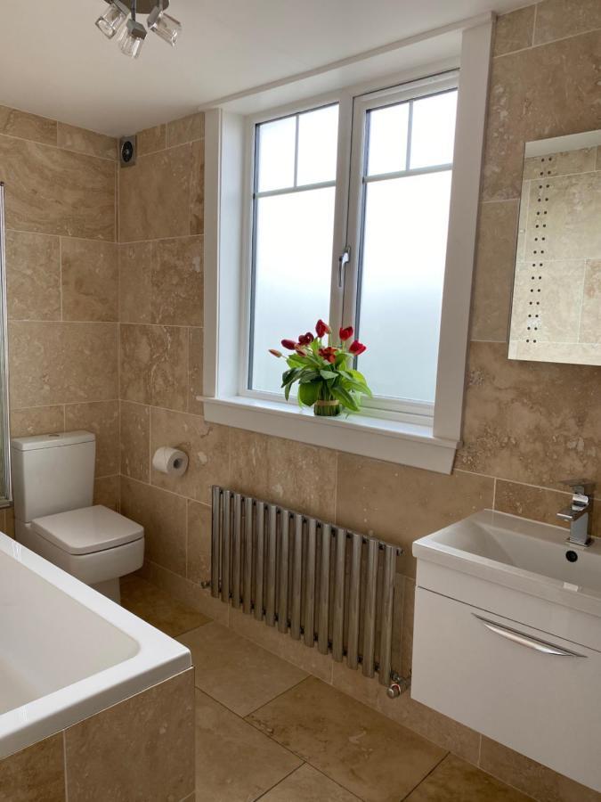 Gorgeous Family 15 Mins From City Centre Villa Edinburgh